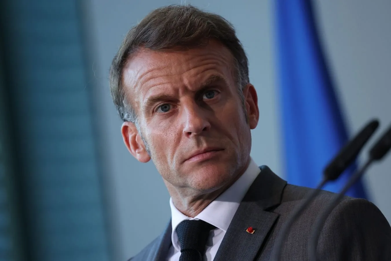Makron 2026 yilgi jahon chempionatida bronza uchun o'yinda Fransiya Angliyaga mag'lub bo'lganidan so'ng Deshamga murojaat qildi