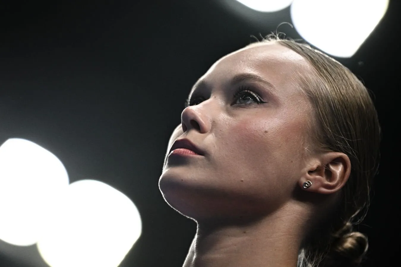 Olimpiya chempioni Melnikova 2026 yilgi jahon chempionatida kim uchun ildiz otganini aytdi