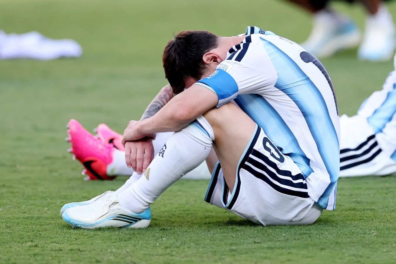 Bubnov 2026 yilgi jahon chempionati finalining oxirida Messi o'rnini bosishga arziydimi, deb javob berdi Ispaniya-Argentina