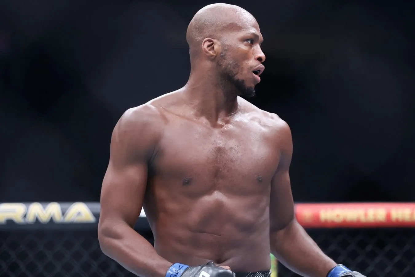 Maykl Peyj: UFC menga top 10 raqiblari bilan jang qilmayotgani aqldan ozgan