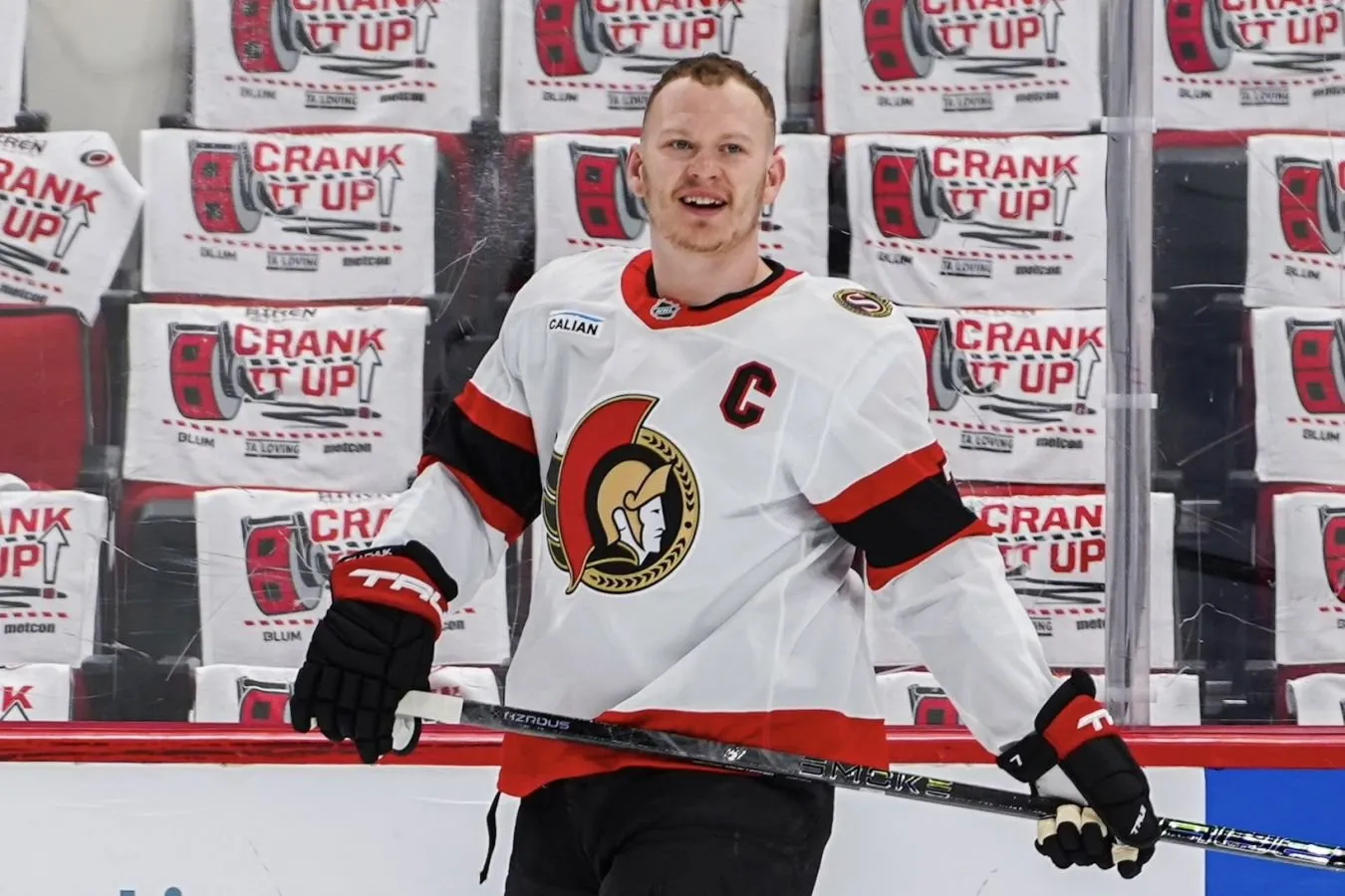 Brady Tkachuk Habib Nurmagomedov va Islom Maxachev bilan birgalikda mashg'ulot o'tkazdi