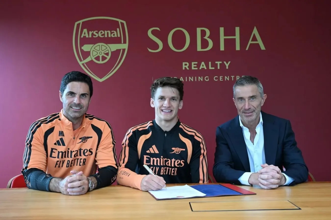 "Arsenal ""Bryugge" dan Xristos Dzolisning transferini e'lon qildi