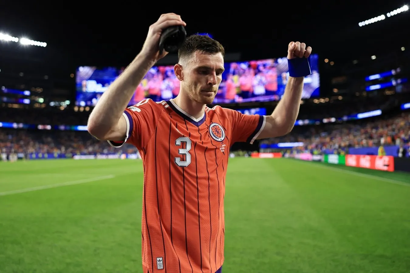 "Tottenxem" himoyachisi Robertson: De Dzerbi qo'l ostida ishlash katta rag'batdir