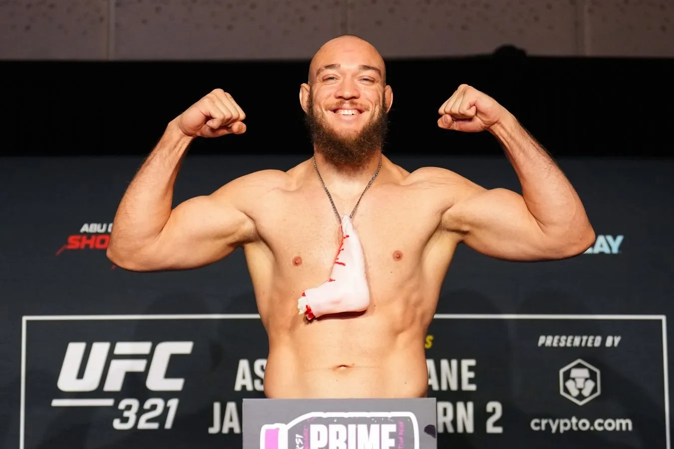 Video: Valter Uokerning UFC turnirida kamdan-kam uchraydigan og'riq bilan g'alaba qozonishi