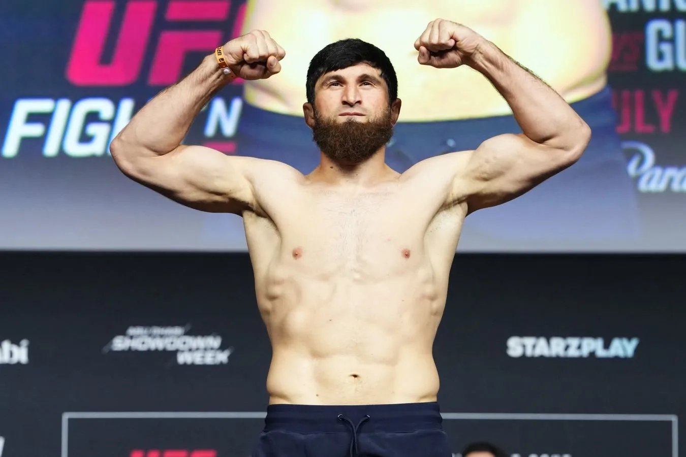 Magomed Ankalayev-Bogdan Guskov: jangning jonli onlayn translyatsiyasi boshlandi