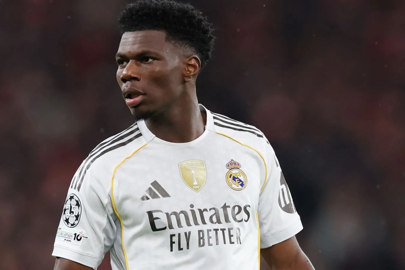 "MU" Tchuameni hayratda qoldiradi, transfer uning miqdori va futbolchining maoshi bilan murakkablashadi — Milliy