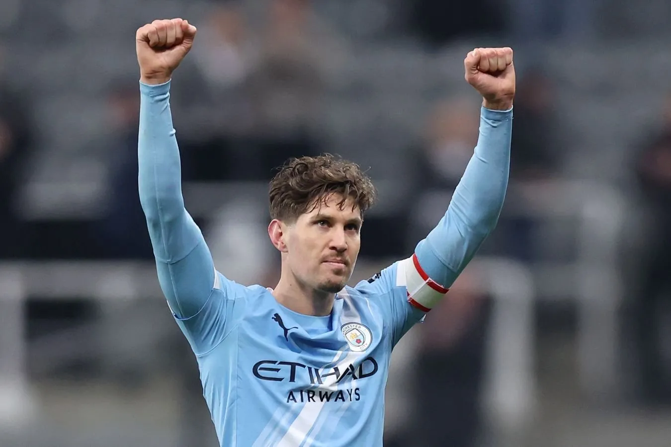"Manchester Siti" ning sobiq himoyachisi Stounz "Inter" - Di Marzioga o'tishga rozilik berdi