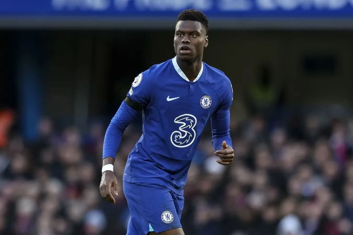 "Napoli ""Chelsi" himoyachisi Badiashilga qiziqish bildirmoqda-Footmercato
