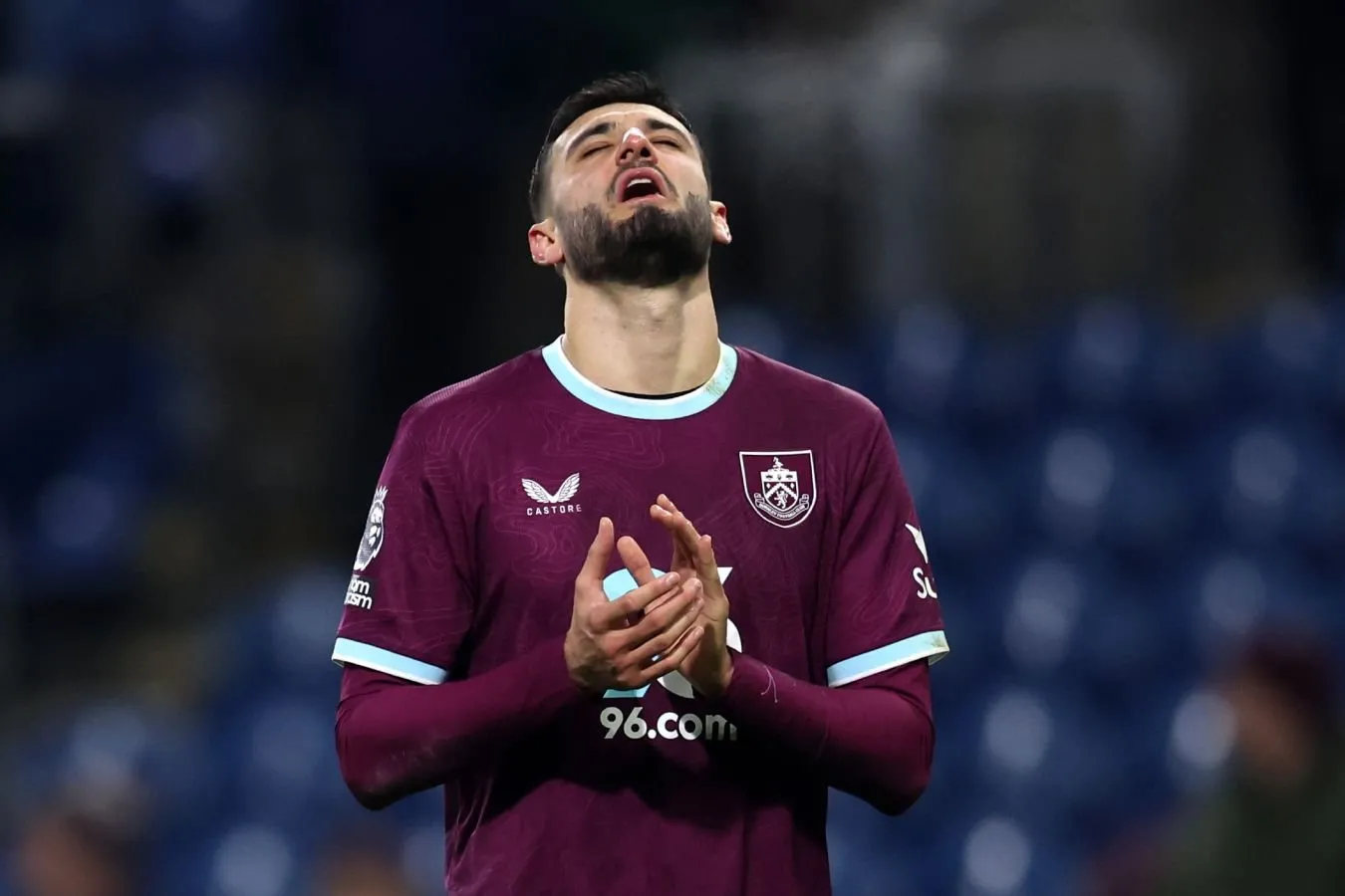"Latsio "" Chelsi " ning sobiq futbolchisi Broyga qiziqadi-Sky Sports
