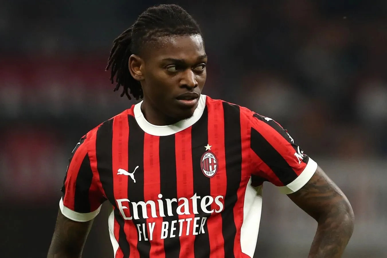 "Manchester Yunayted ""Milan" dan Rafael Leau-Skyr transferi bo'yicha ma'lumot so'radi