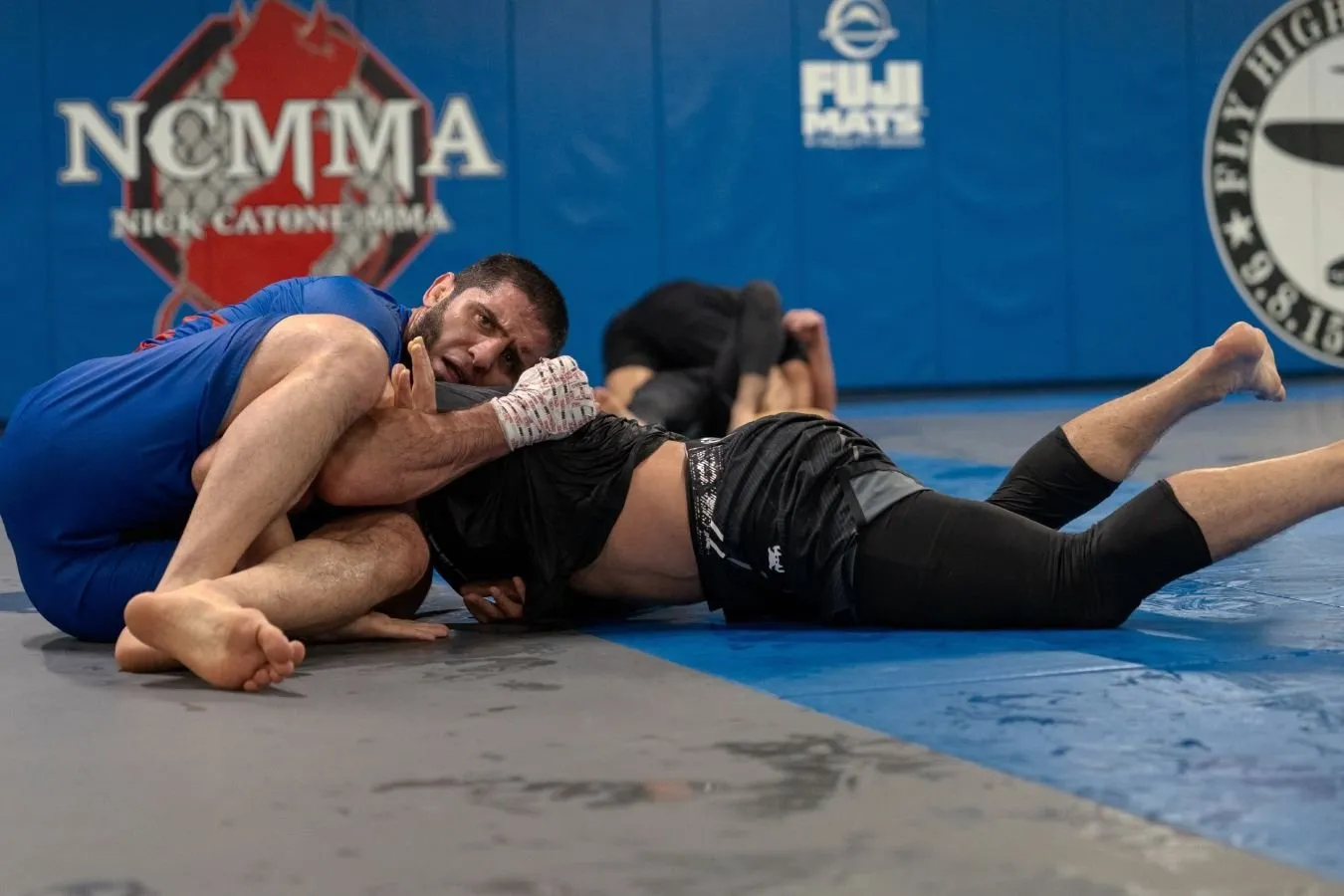 Xabib Nurmagomedov Islom Maxachevning Garri bilan titul jangiga tayyorgarligini yuqori baholadi