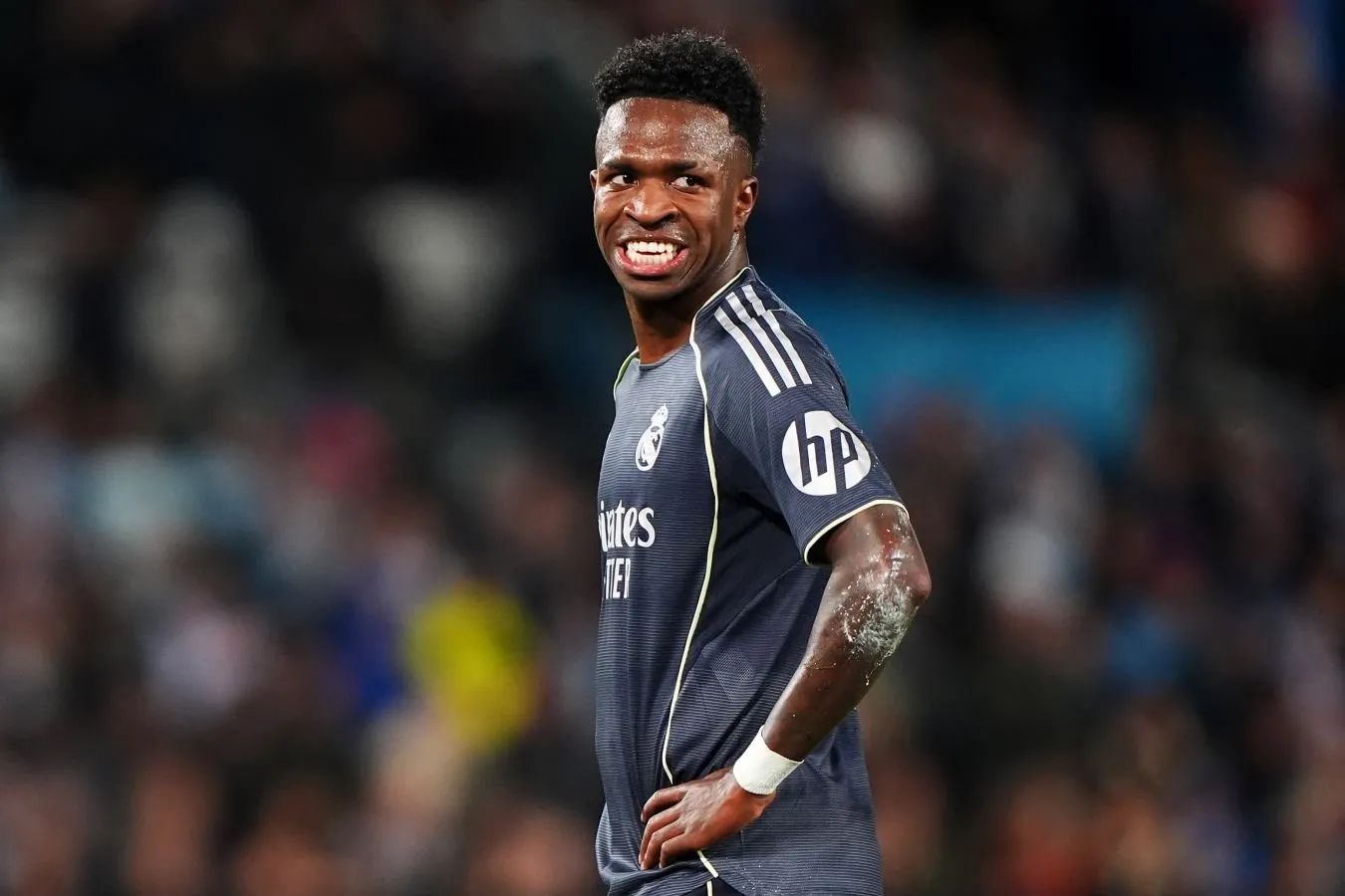 "Real" vinisiusga ultimatum qo'ydi, "Arsenal" vaziyatni kuzatmoqda-Marca