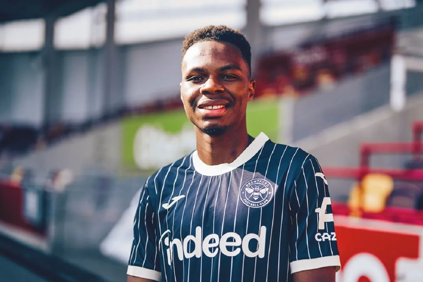 "Brentford" "Lans" yarim himoyachisi Sangareni klub uchun rekord miqdorda imzoladi