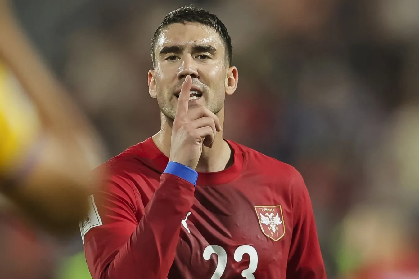Vlahovich "Beshiktash" dan 8 million evro miqdoridagi taklifni rad etdi, u "Barselona" qarorini kutmoqda — Sport.es