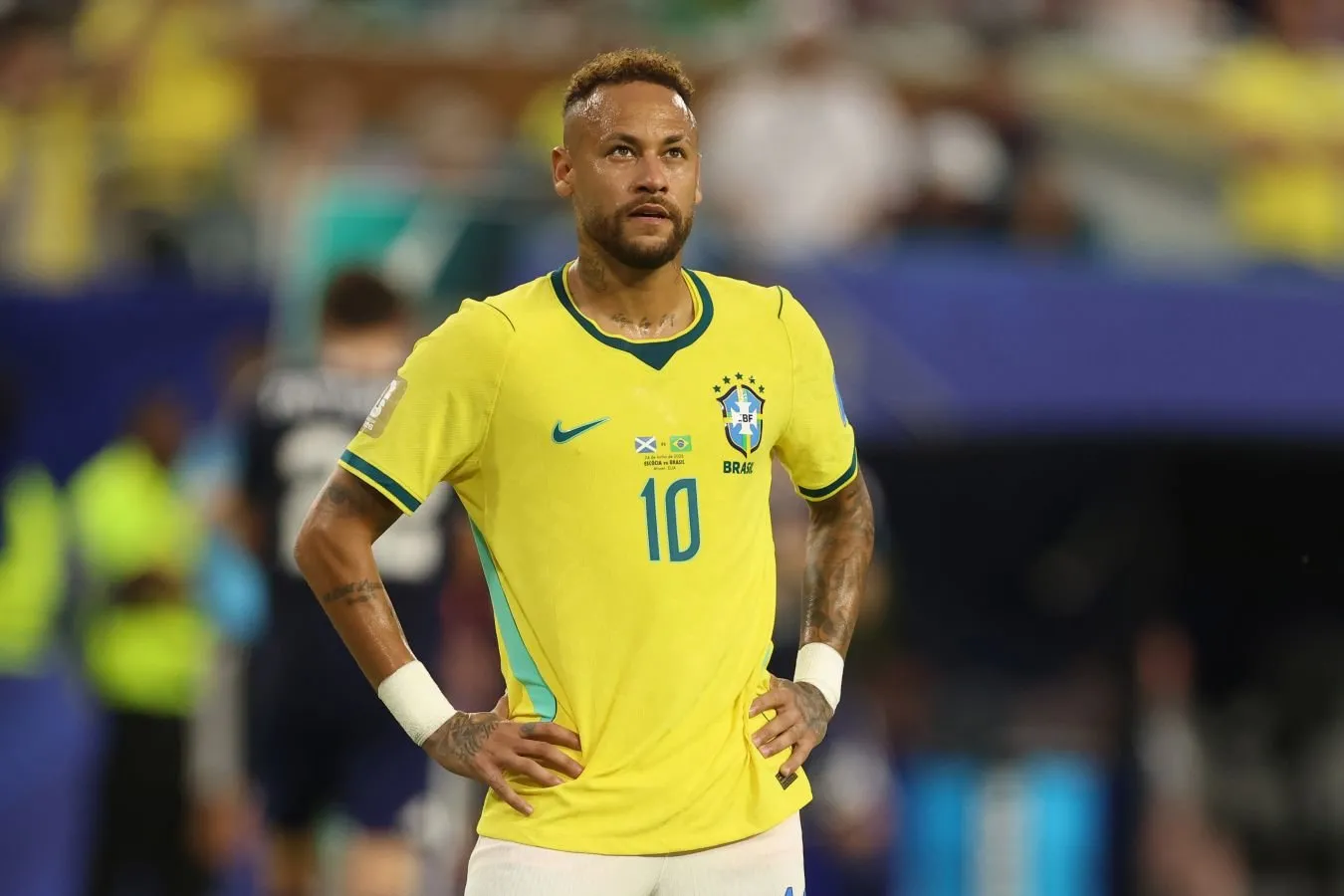 Neymarning otasi uning o'g'li terma jamoadagi karerasini 100% yakunlamaganini aytdi. Futbolchi javob berdi