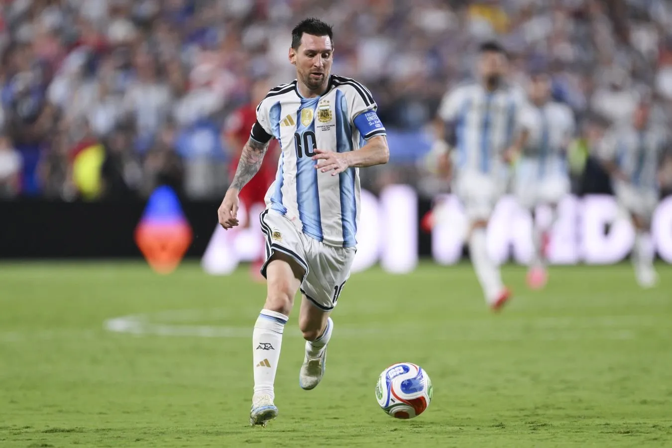 "Messi yana chempionlikni qo'lga kiritishi uchun ildiz otgan." Vladislav saus-2026 yilgi jahon chempionati haqida