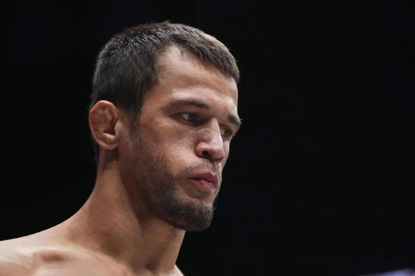 Frenki Edgar: Usmon Nurmagomedov bir-ikki jangdan so'ng UFC unvoni uchun kurashishi mumkin