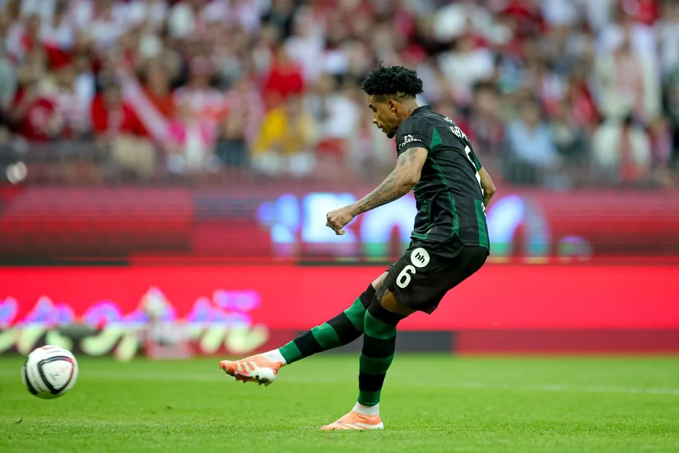 "Krasnodar" yarim himoyachisi Lenini 2026 yilgi jahon chempionatida Messiga qarshi o'yin haqida his-tuyg'ulari bilan o'rtoqlashdi