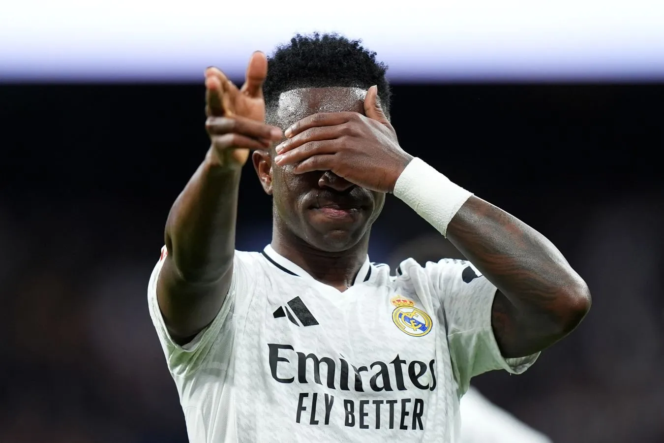 "Arsenal" Vinisiusning "Real" bilan shartnomani uzaytirish to'g'risidagi qaroridan hafsalasi pir bo'ldi-TEAMtalk
