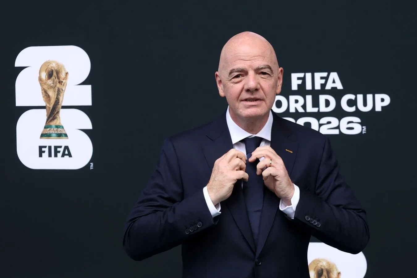 Argentina futbol assotsiatsiyasi jahon chempionatiga bo'lgan huquqlar bilan bog'liq janjal fonida Infantinoni qo'llab-quvvatladi