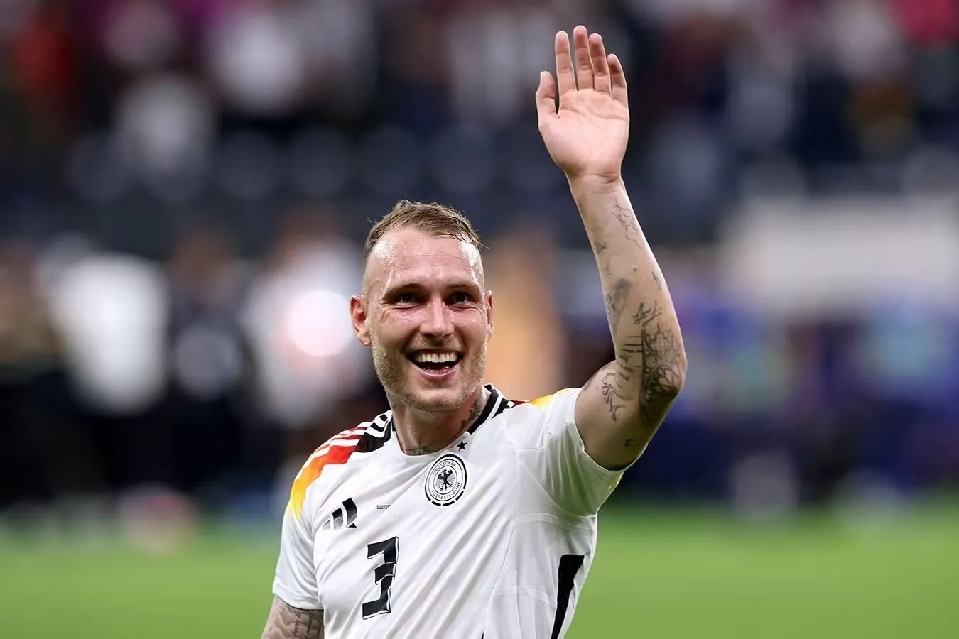 "Manchester Yunayted" Germaniya terma jamoasi himoyachisi Raum — The Athleticni imzolashi mumkin