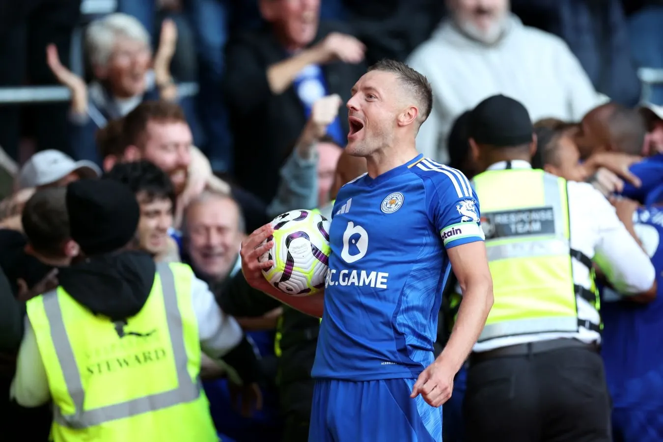 39 yoshli Jeymi Vardi "Vest Xem Yunayted" ga o'tishi mumkin — Sky Sports