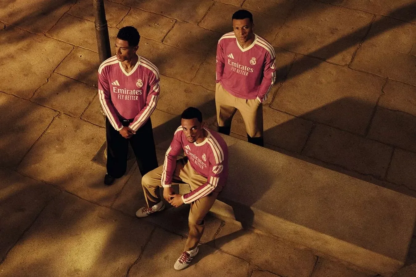 "Real" Madrid 2026/2027 yilgi mavsum uchun pushti uchinchi forma to'plamini taqdim etdi