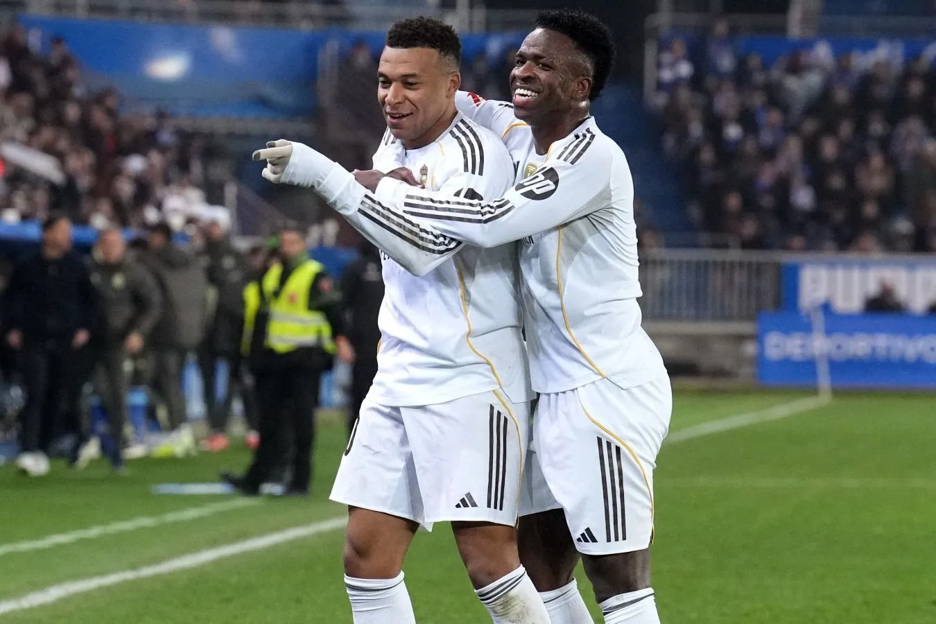 "Deportivo" - "Real" Madrid: o'rtoqlik uchrashuvining onlayn translyatsiyasi Moskva vaqti bilan soat 22: 00 da boshlanadi