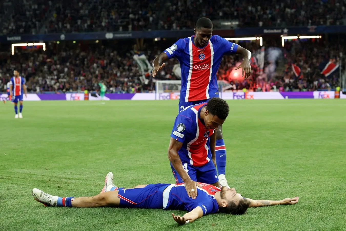 PSJ UEFA Superkubogi sovrindori bo'ldi, Aston Villani mag'lub etdi, Safonov bitta to'pni o'tkazib yubordi