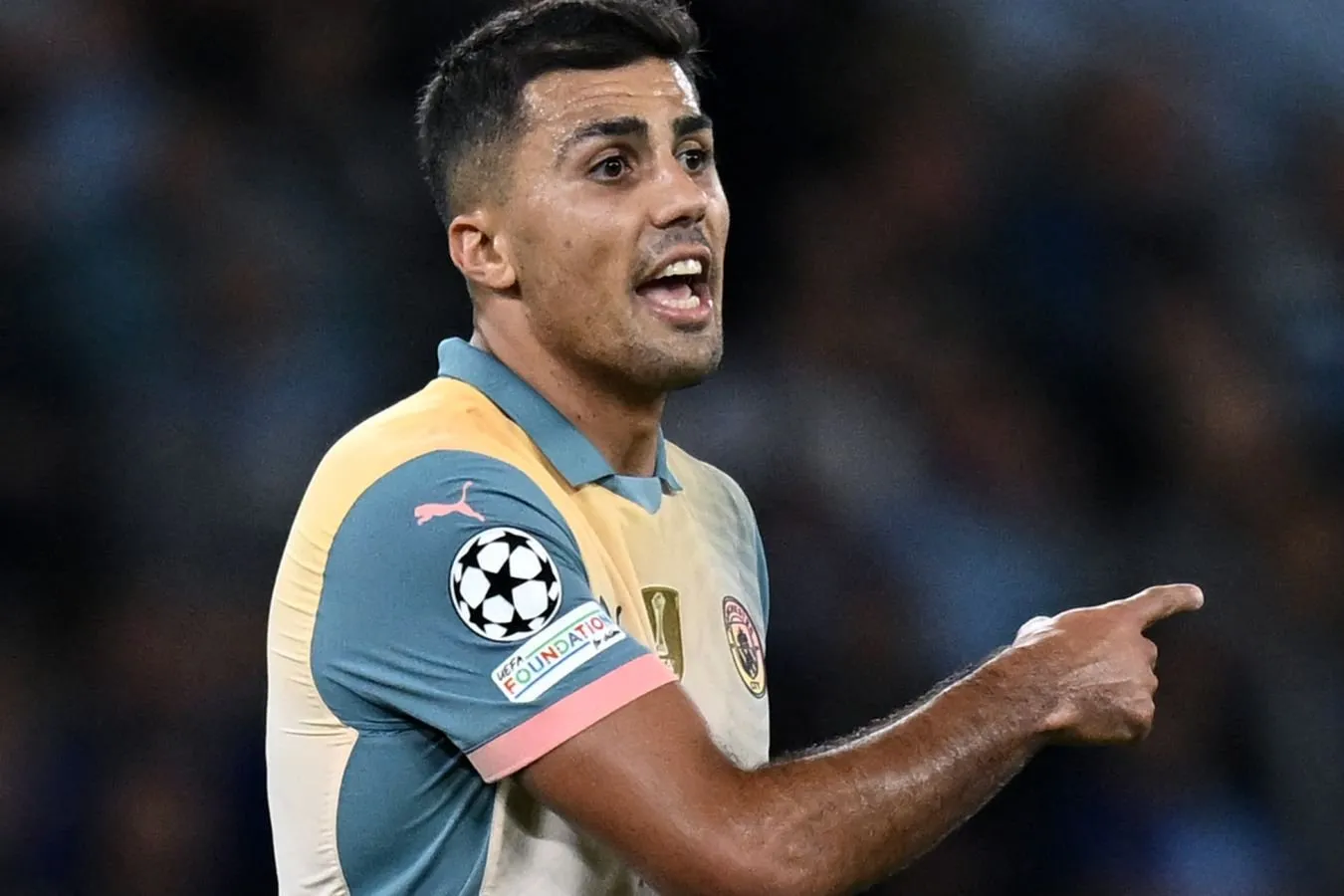 "Barselona" bilan muzokaralar olib borilayotgan paytda Rodri "Siti" ga qaytishni istamaydi — Sport.es