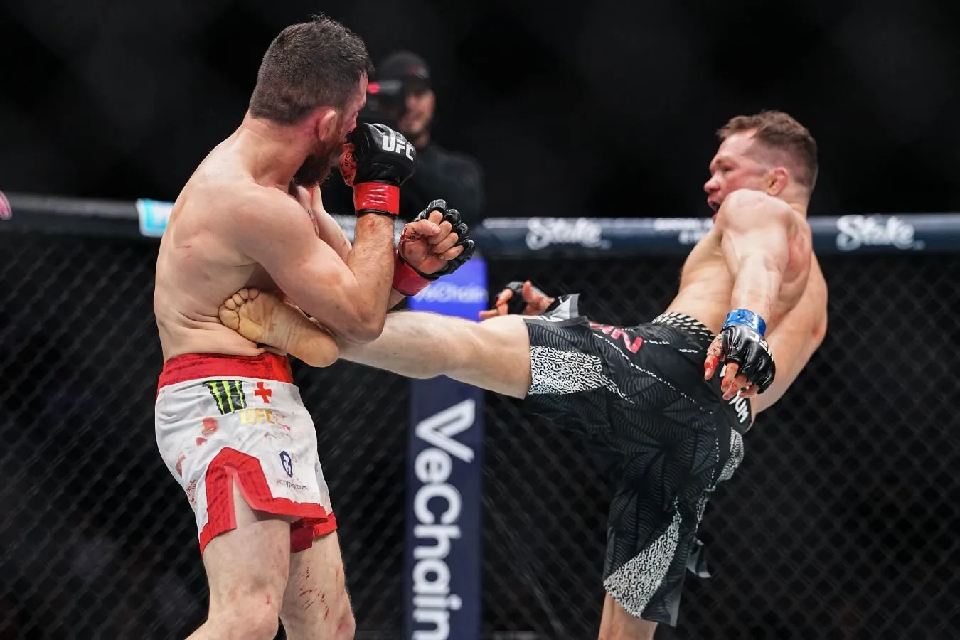 "Men buni uzoq kutdim. Endi biz jang qilmoqdamiz." Dvalishvili-UFC 333 da Yan bilan bo'lajak jang haqida