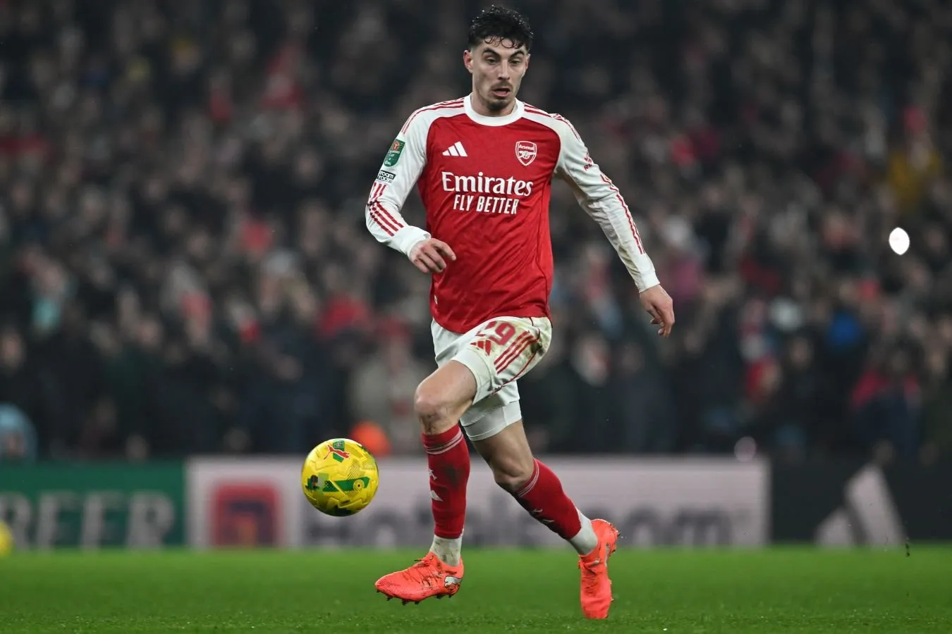 "Arsenal ""Manchester Siti": Angliya Superkubogi uchun o'yin uchun jamoalarning boshlang'ich tarkibi-2026