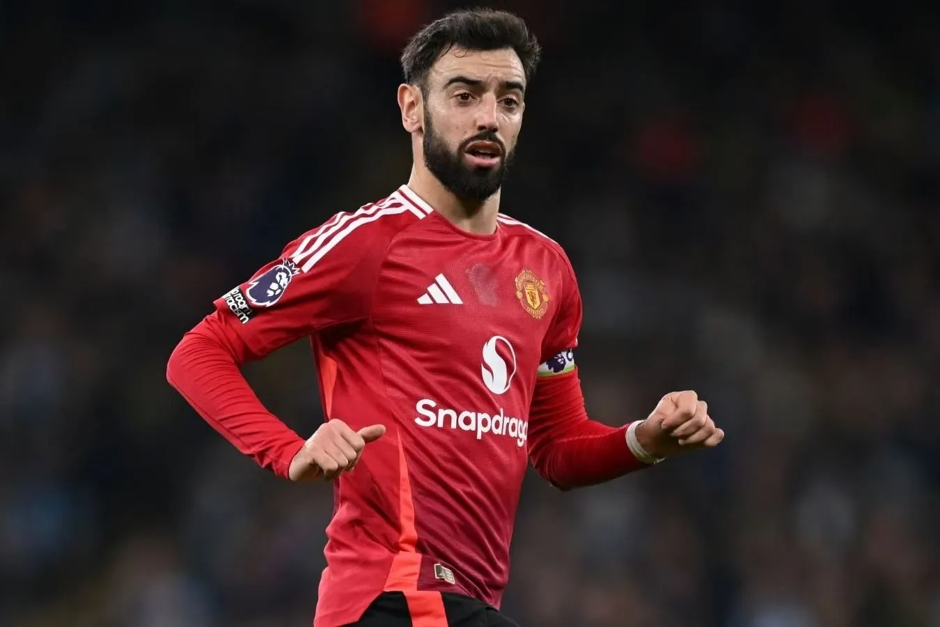 "Manchester Yunayted" Bruna Fernandes bilan shartnomani uzaytirish ustida ishlamoqda-Athletic