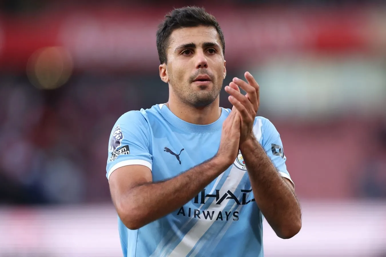 "Manchester Siti" "Barselona" ga o'tgan Rodri bilan xayrlashdi