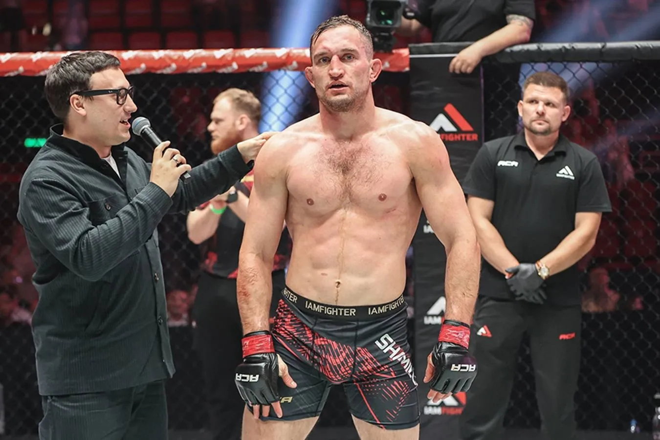 Shamilov: agar Ace va UFC-ning eng yaxshi 10 jangchisi chiqsa, u erda daraja 50 dan 50 gacha bo'ladi