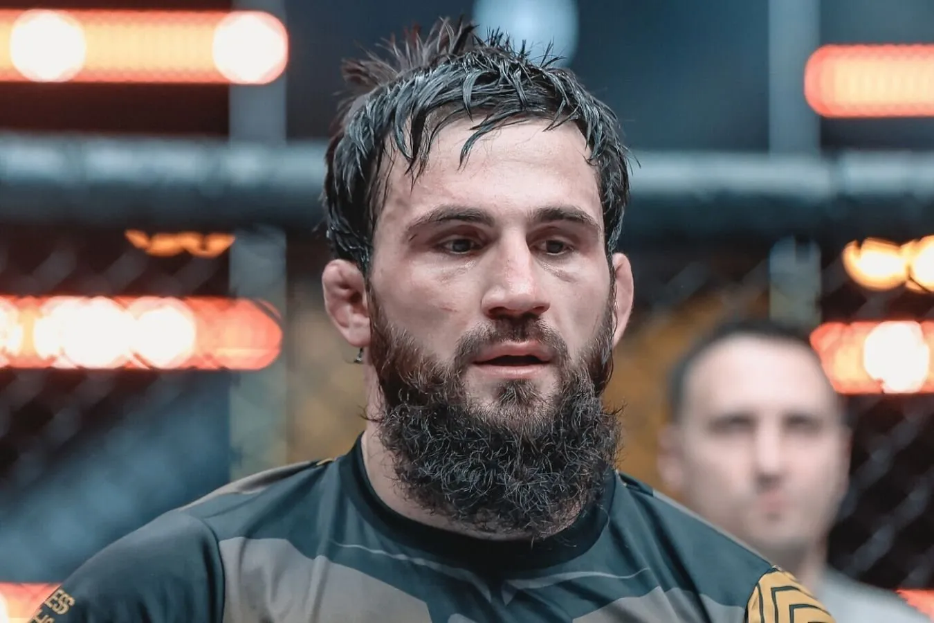 UFC jangchisi Vagayev Islom Maxachevning Ian Garri bilan jangdagi faoliyatini yuqori baholadi
