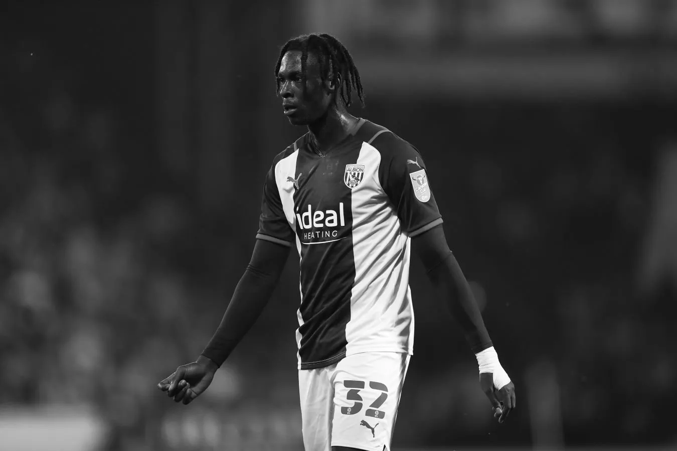 Portugaliyalik futbolchi Kevin De Kastru 25 yoshida maydonda vafot etdi