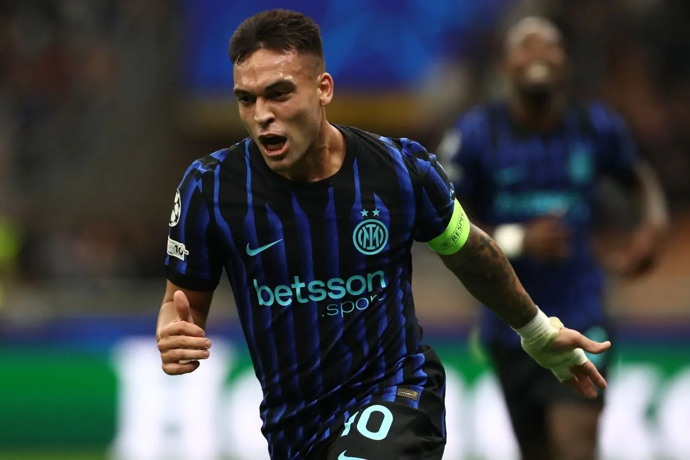 Marca: "Inter "Lautaro Martinesni" Barselona " ga 100 million evroga ham qo'yib yubormoqchi emas