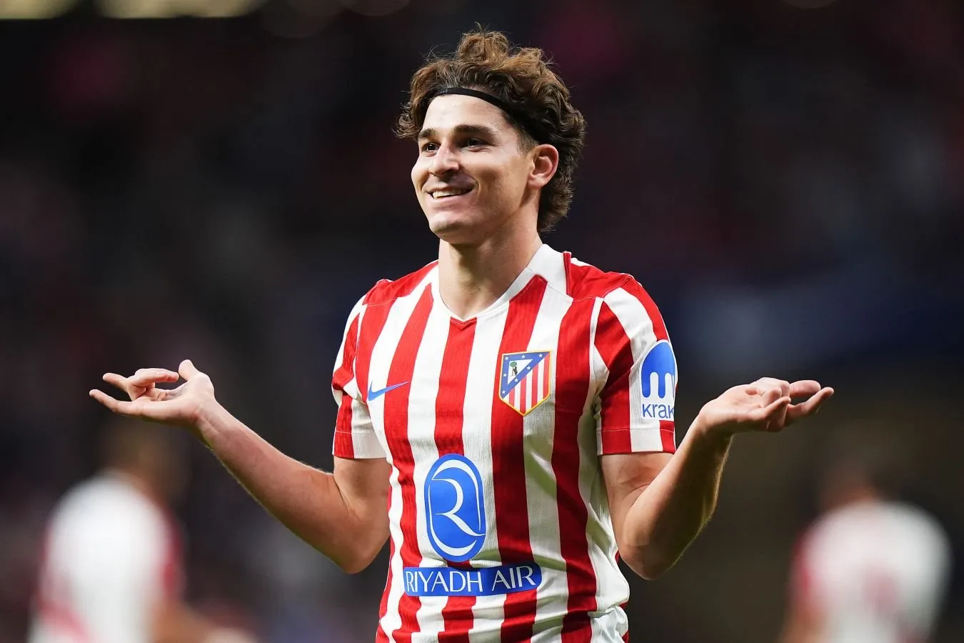 Julian Alvares Angliyaga qaytishni istamaganiga qaramay," Arsenal " ga o'tishga tayyor-AS