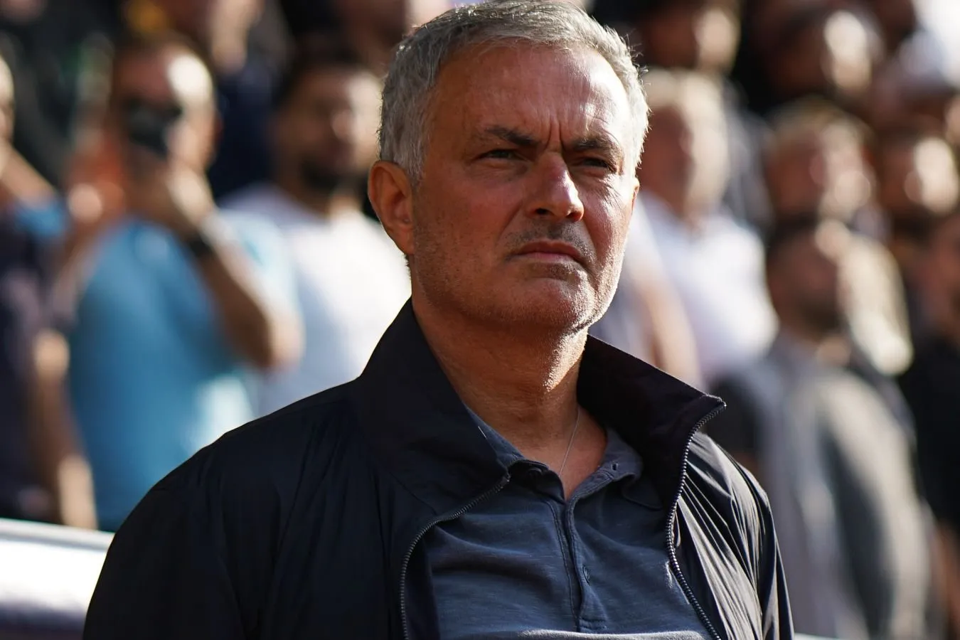 Mourino Madriddagi o'sha uyga qaytib keldi, u erda "Real"da birinchi ish paytida yashagan