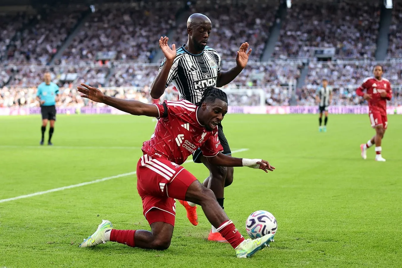 "Liverpul" APLning 1-turida "Nyuakastl Yunayted" dan mag'lubiyatdan qutulib qoldi