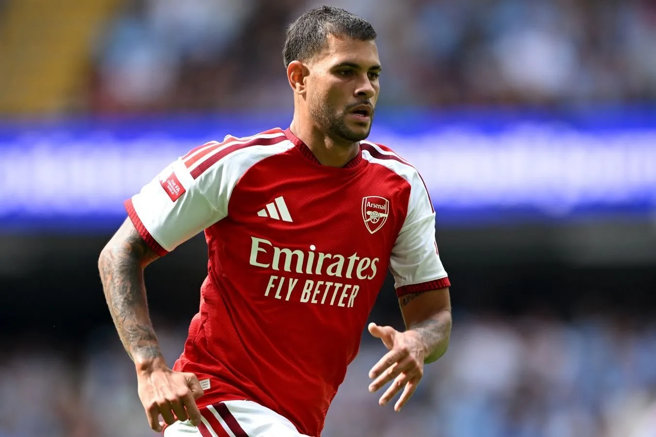 "Hali ham jamoada o'z o'rnimni qidiryapman." Brunu Gimarayns - "Arsenal" haqida
